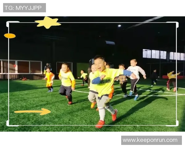 小班足球教学活动设计与实施方案探讨促进幼儿身体素质与团队合作能力提升